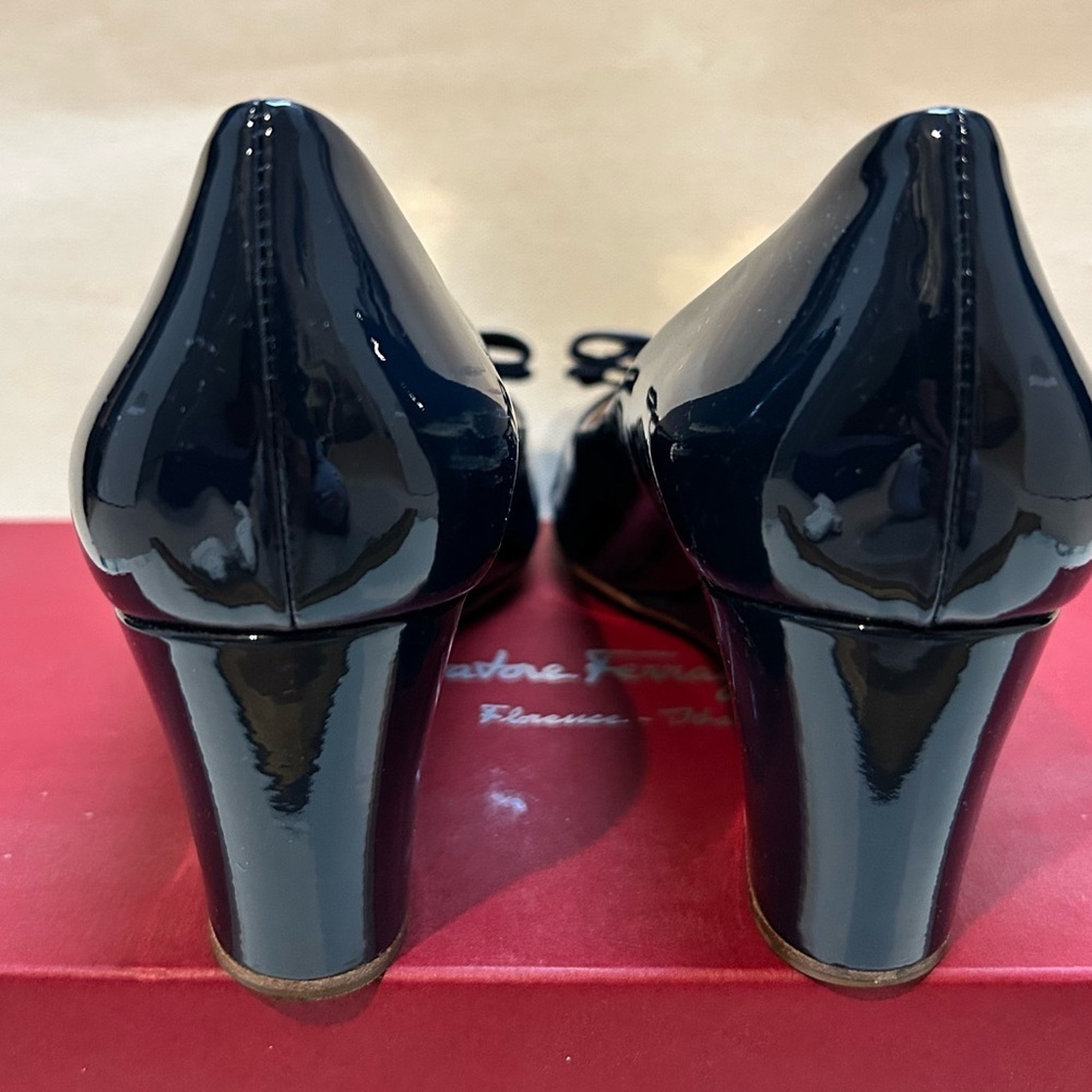 Salvatore Ferragamo Dark Blue Patent Wedges - Picture 3 of 6